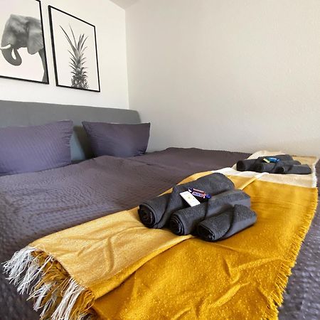 Schoelerberg Apartment Mit Tiefgaragenparkplatz Und Kingsize-Bett Оснабрюк Екстер'єр фото